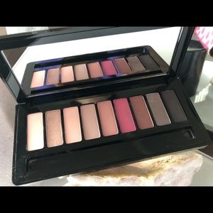 SOLD MAC Nutcracker Sweet Cool Palette